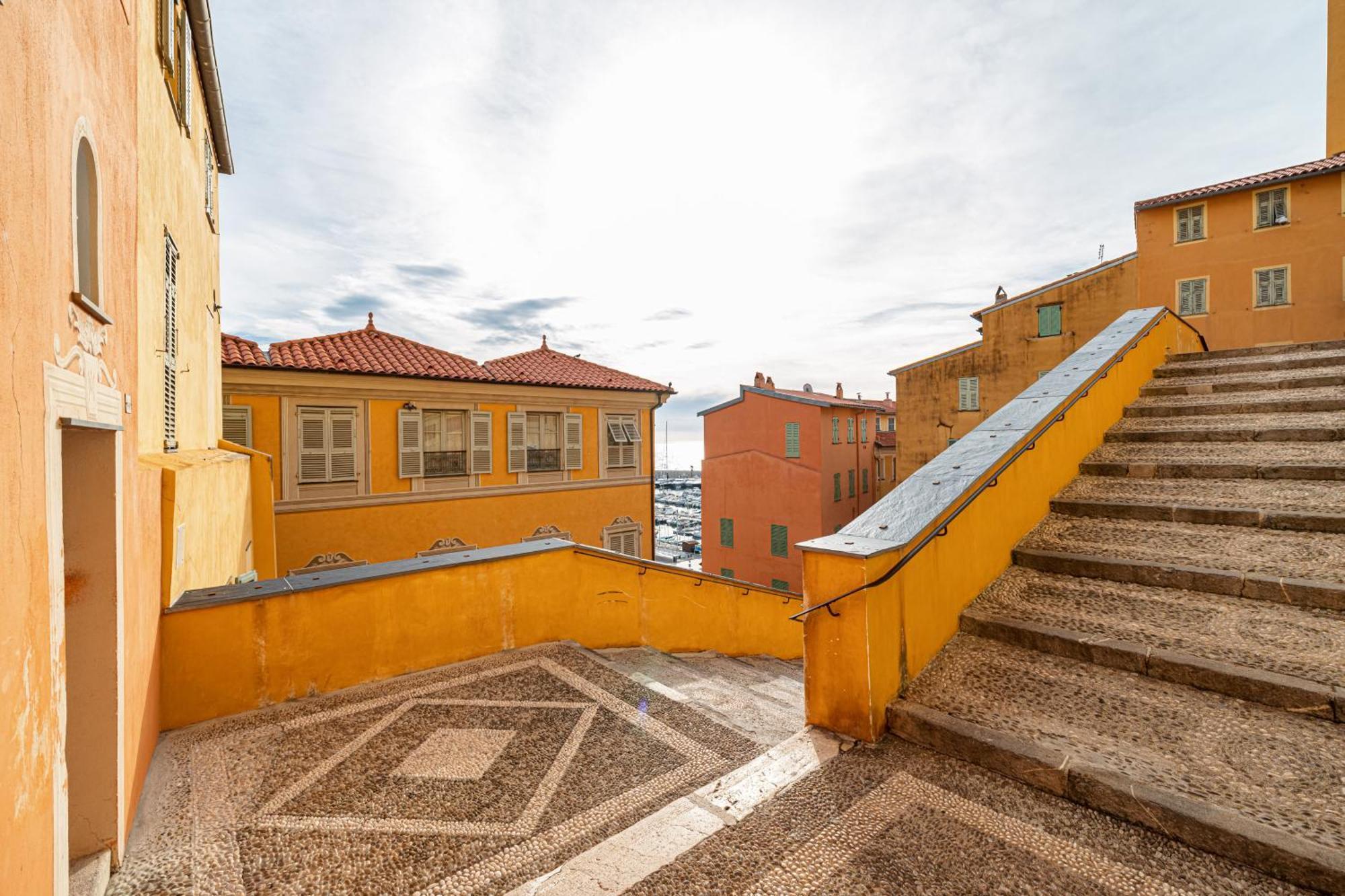 Le Bougainvillier Menton Vieille Ville Экстерьер фото